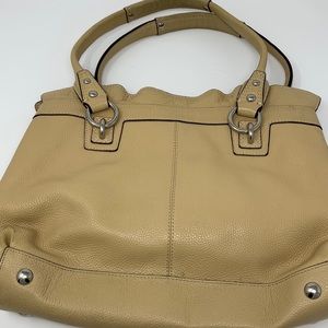 Coach Penelope Satchel (2 of 3)